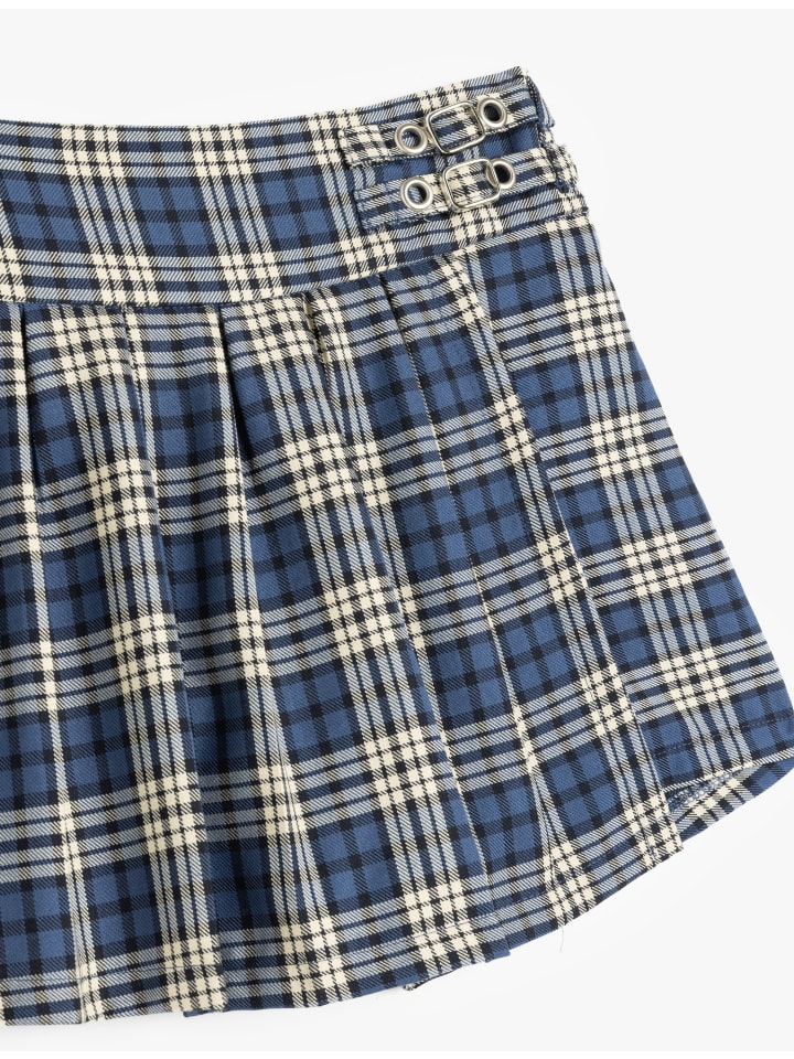 Шорты KOTON
Шорты KOTON