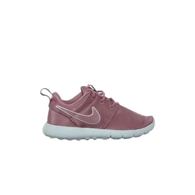 Кроссовки Nike Roshe One PS 'Elemental Pink', розовый
Кроссовки Nike Roshe One PS 'Elemental Pink', розовый