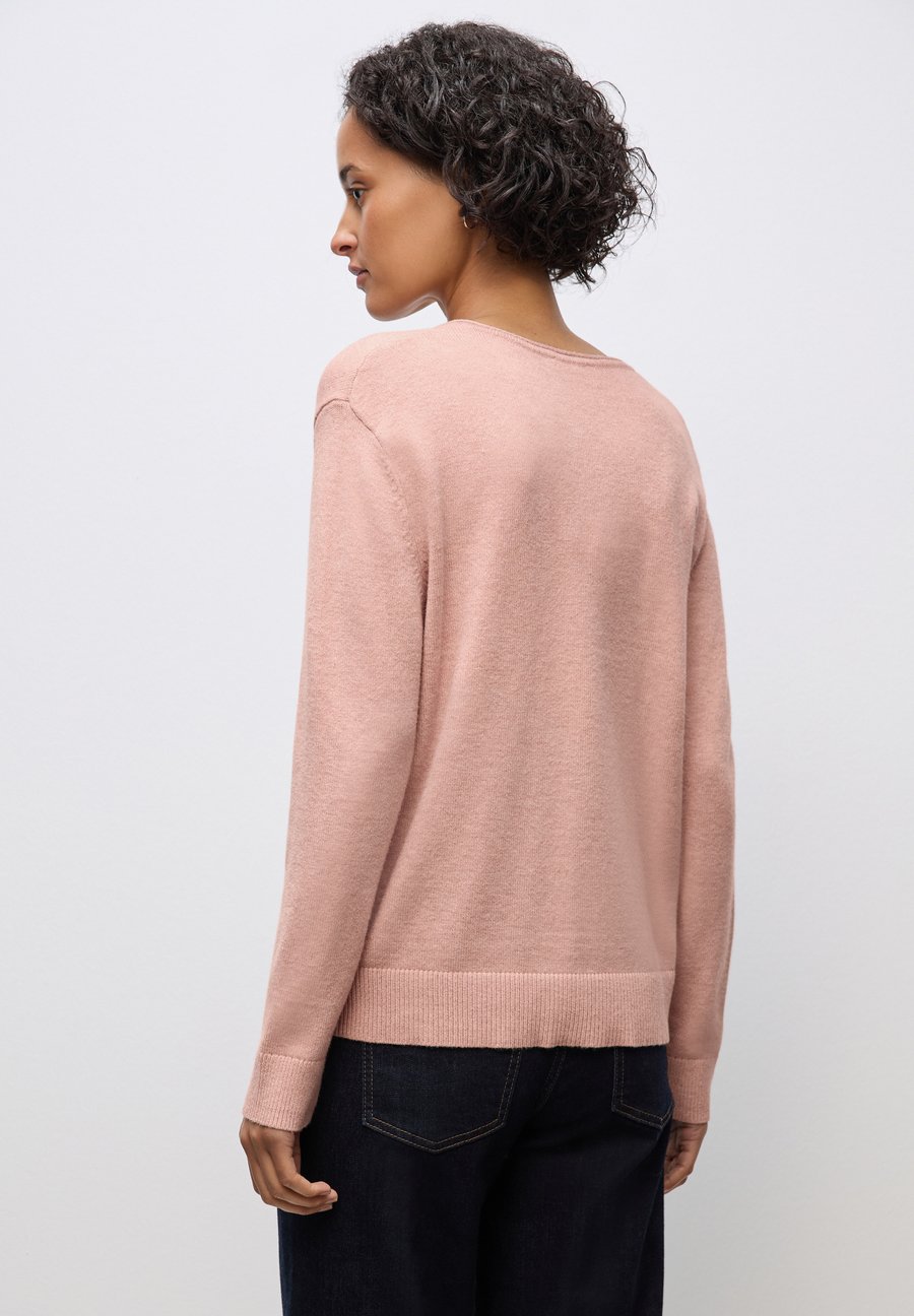 Джемпер Street One KUSCHELIGER V-NECK PULLOVER, Rosa/Mottled Light Pink
Джемпер Street One KUSCHELIGER V-NECK PULLOVER, Rosa/Mottled Light Pink
