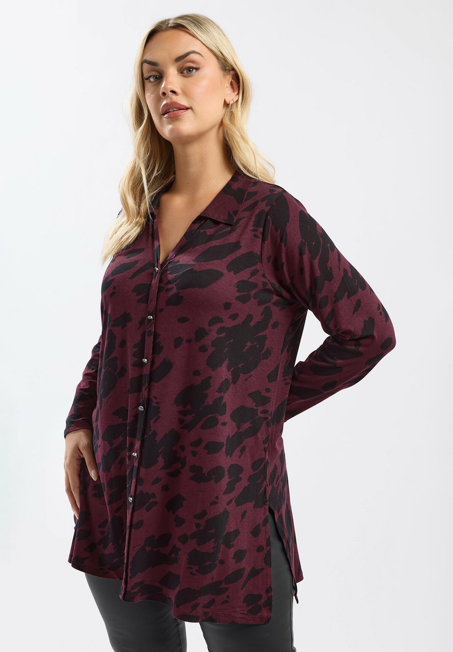 Блуза Yours Clothing Button-down blouse, Burgundy/Bordeaux
Блуза Yours Clothing Button-down blouse, Burgundy/Bordeaux