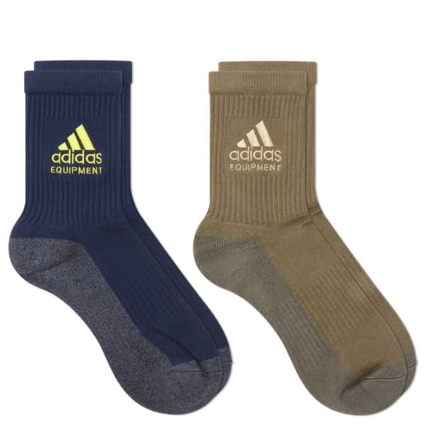 Комплект оборудования: 2 носка Adidas, night индиго & оливковый strata
Комплект оборудования: 2 носка Adidas, night индиго & оливковый strata