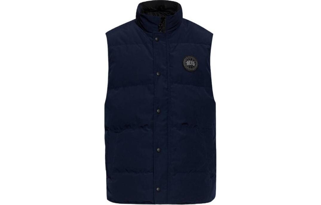 Жилет мужской темно-синий Canada Goose
Жилет мужской темно-синий Canada Goose