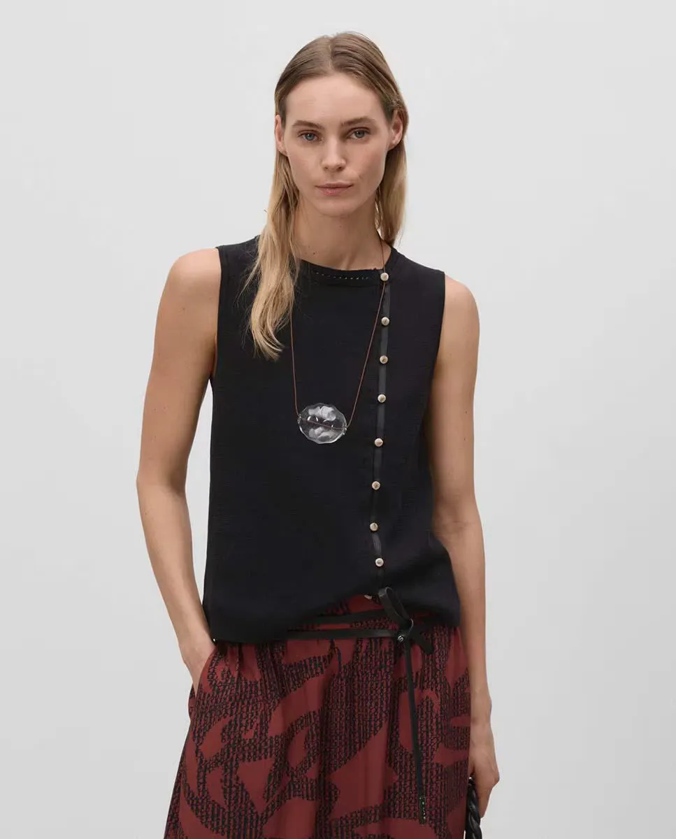 Женский трикотажный топ на пуговицах Simorra, чёрный
Женский трикотажный топ на пуговицах Simorra, чёрный