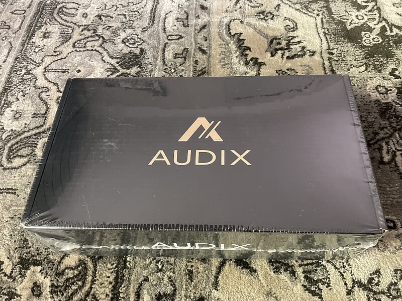 Конденсаторный микрофон Audix A131 Large Diaphragm Cardioid Condenser Microphone
Конденсаторный микрофон Audix A131 Large Diaphragm Cardioid Condenser Microphone