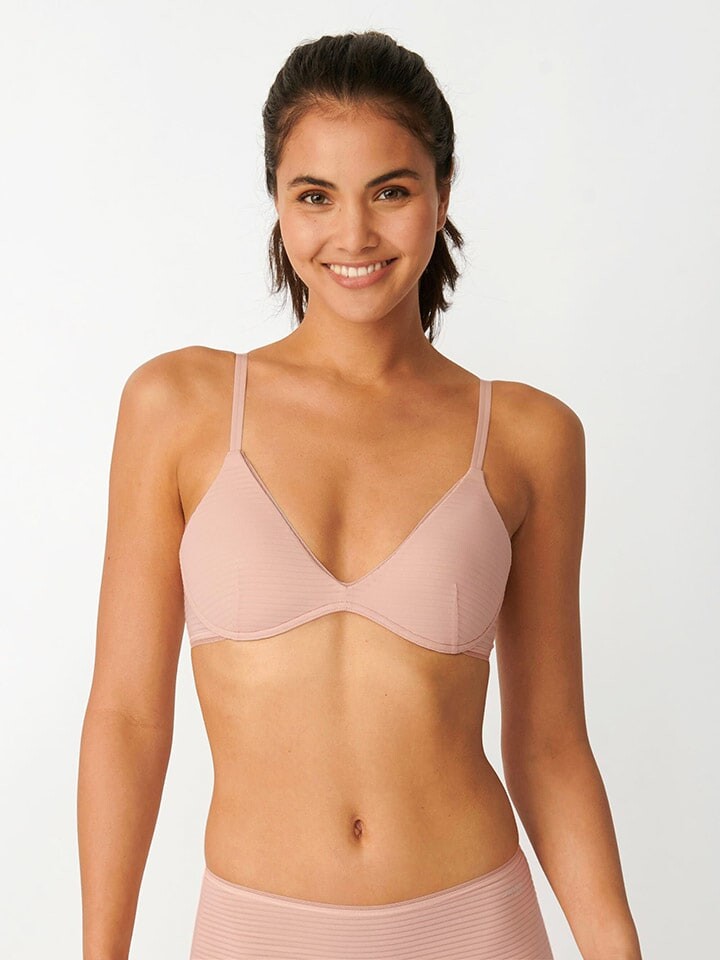 Бюстгальтер на косточках Sloggi, бежевый
Бюстгальтер на косточках Sloggi, бежевый