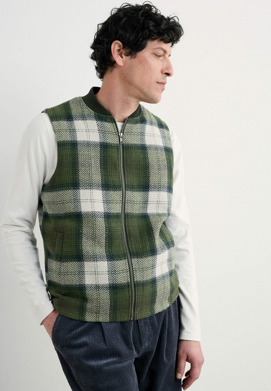 Куртка Seasalt Cornwall CAULKER , Green Grand Tour Hosta/Green
Куртка Seasalt Cornwall CAULKER , Green Grand Tour Hosta/Green