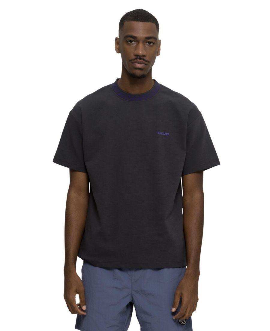 Мужская футболка с коротким рукавом и высоким воротником Maui and Sons, Iron
Мужская футболка с коротким рукавом и высоким воротником Maui and Sons, Iron