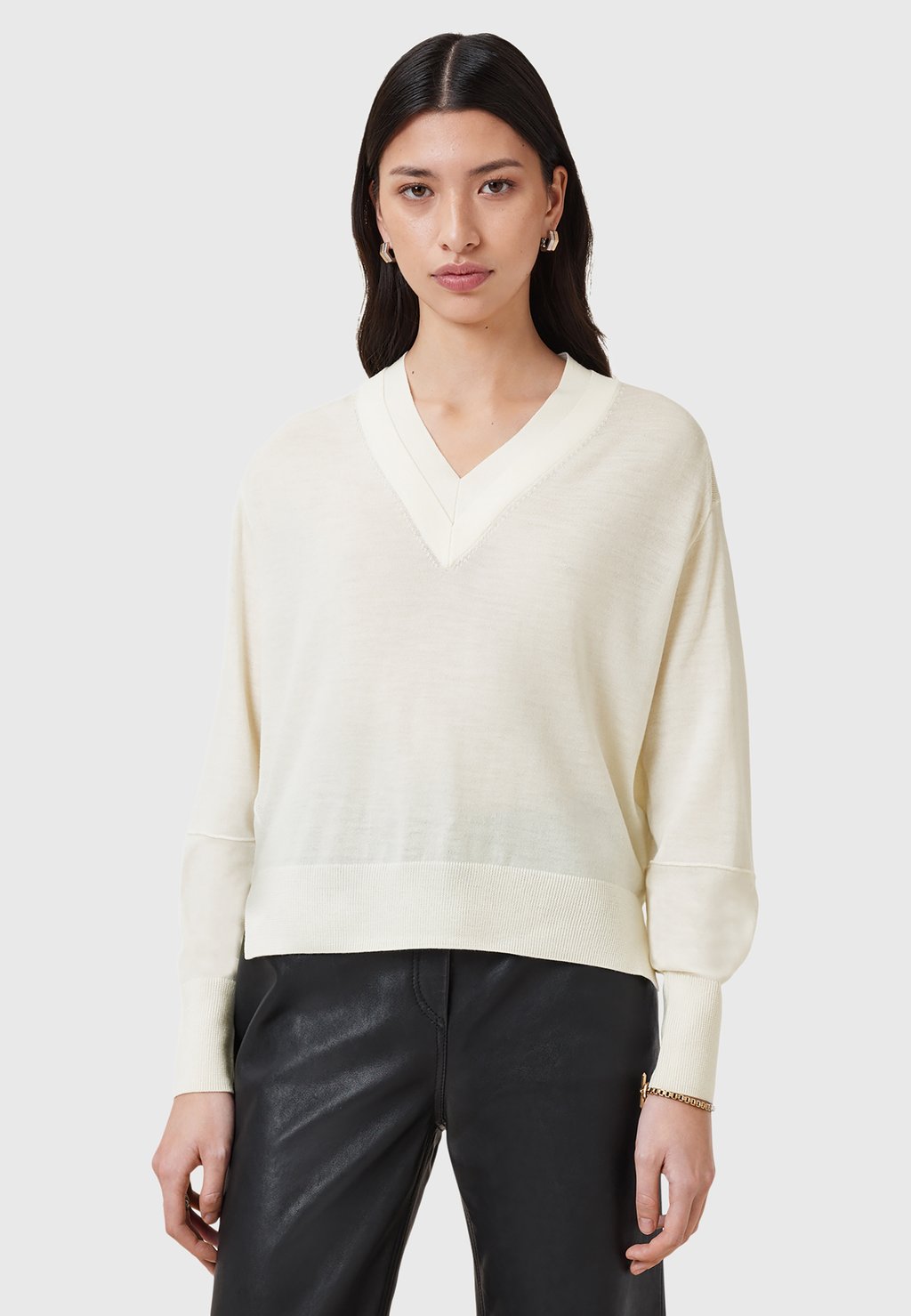 Джемпер AllSaints, белый
Джемпер AllSaints, белый