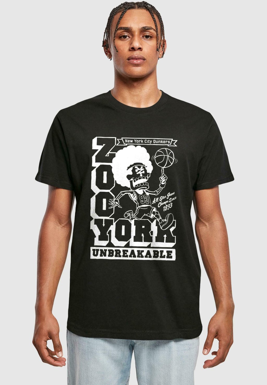 Футболка с принтом FUNKY BALLING ZOO YORK, черный
Футболка с принтом FUNKY BALLING ZOO YORK, черный