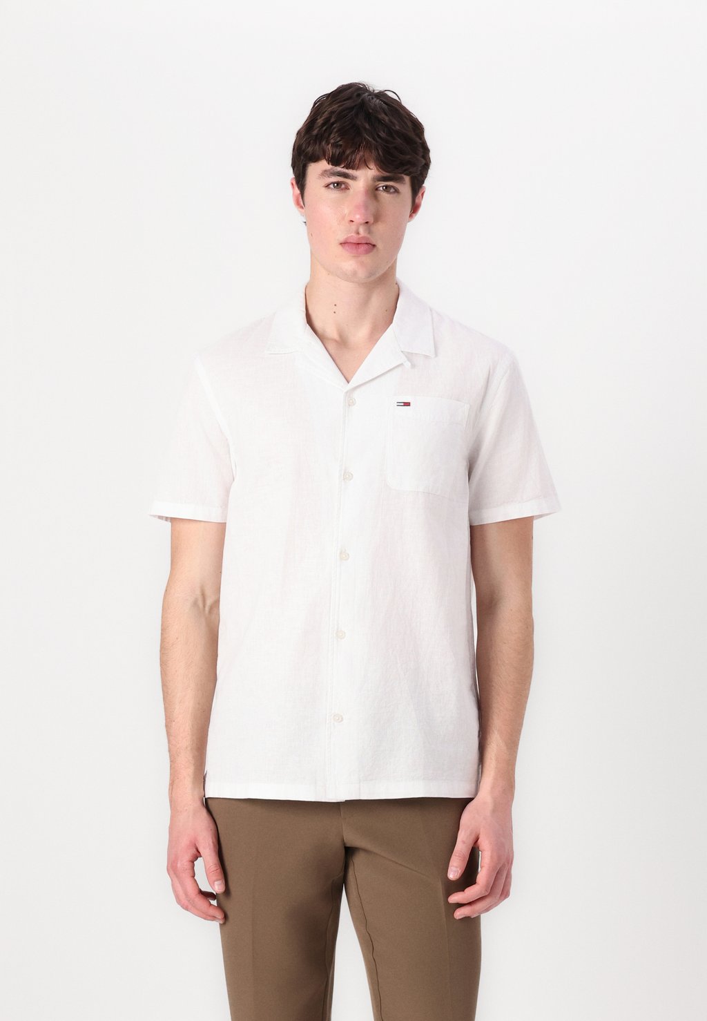 Рубашка CAMP Tommy Jeans, слоновая кость 
Рубашка CAMP Tommy Jeans, слоновая кость