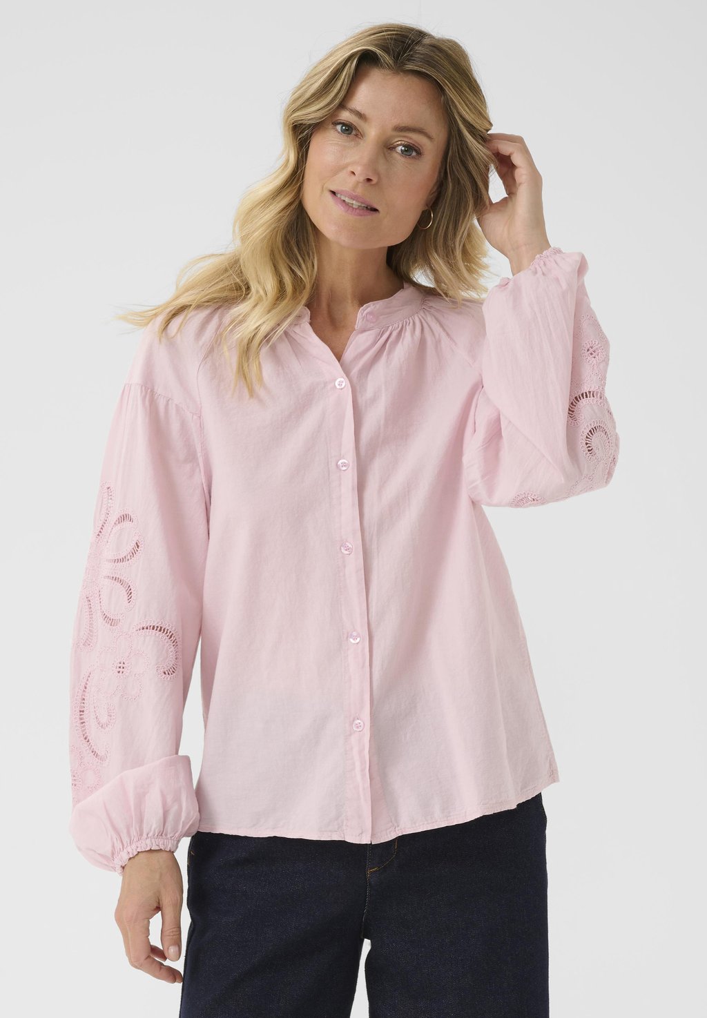 Блузка на пуговицах CRTimia broderie Cream, розовый
Блузка на пуговицах CRTimia broderie Cream, розовый