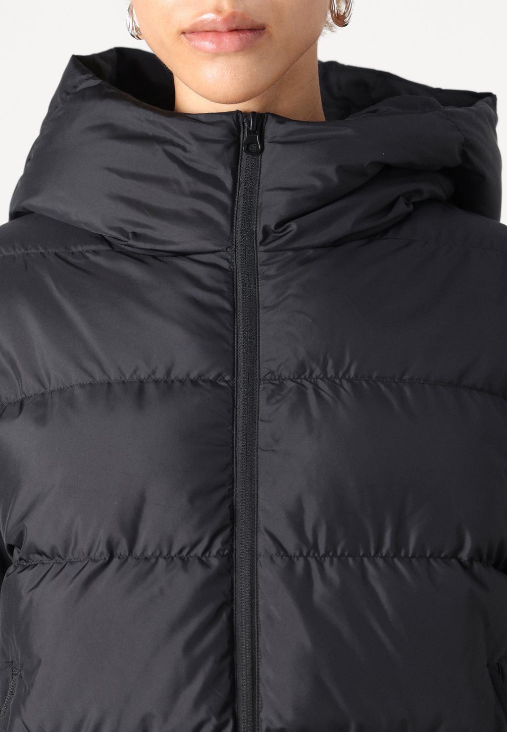 Зимняя куртка VMDINA SHORT PUFFER JACKET Vero Moda Petite, черный
Зимняя куртка VMDINA SHORT PUFFER JACKET Vero Moda Petite, черный