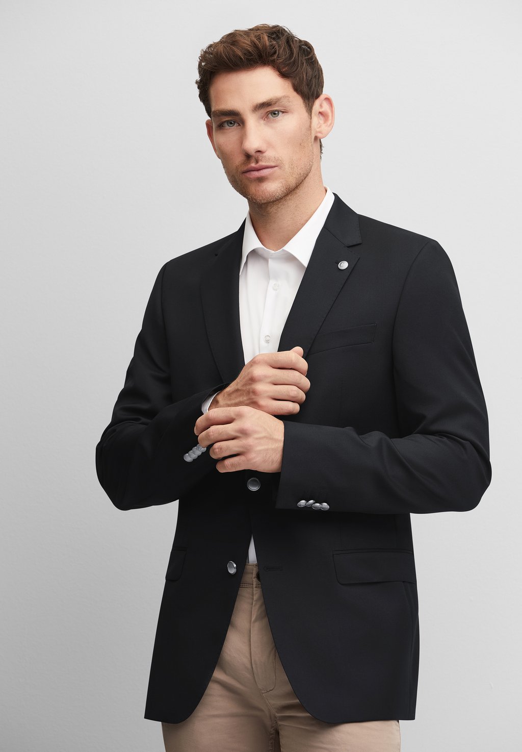 Пиджак-блейзер DUNCAN - Suit jacket Digel, черный
Пиджак-блейзер DUNCAN - Suit jacket Digel, черный