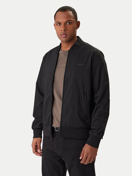 Куртка-бомбер regular fit Ls Matte LV040FM512 Calvin Klein, черный
Куртка-бомбер regular fit Ls Matte LV040FM512 Calvin Klein, черный
