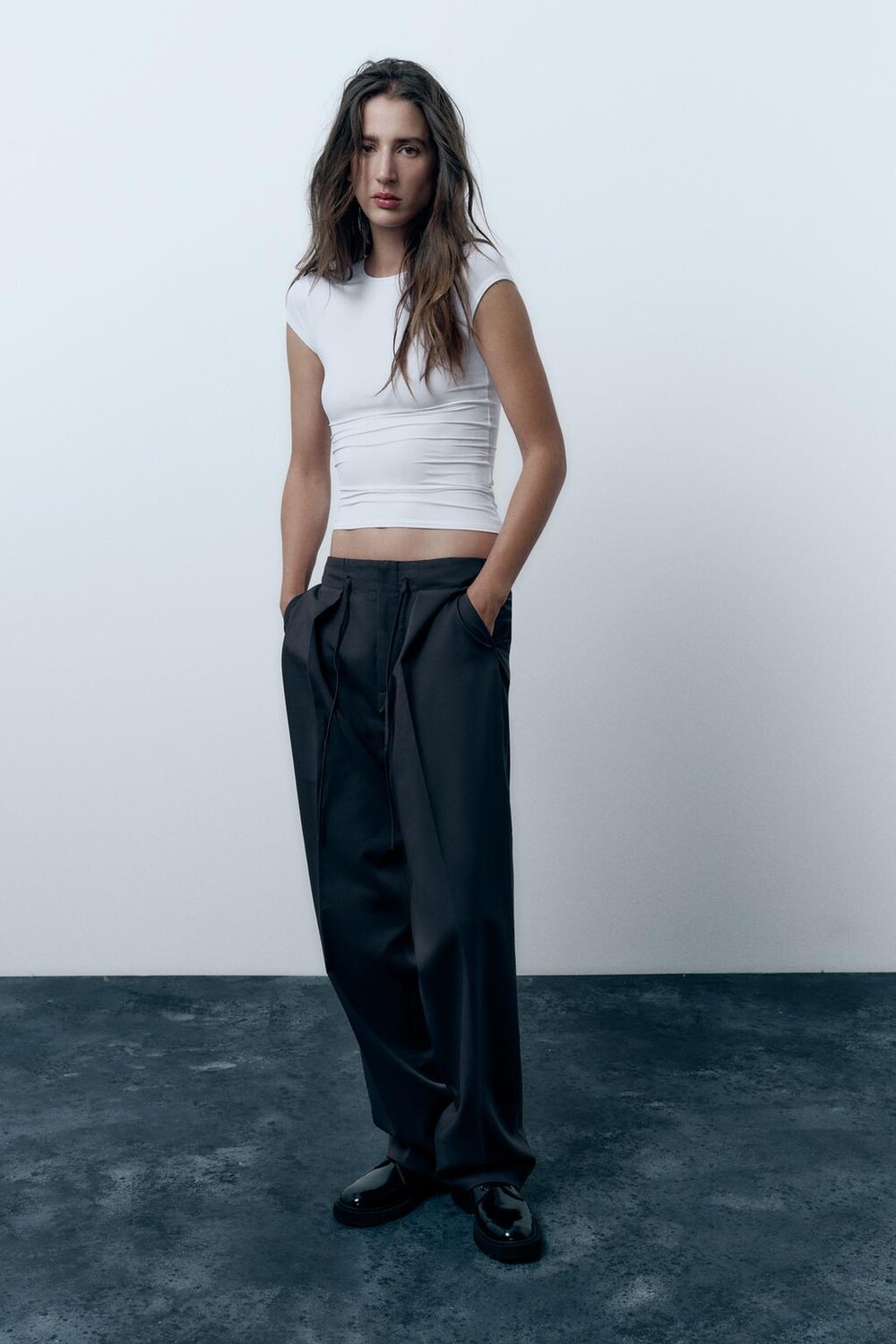 Полиамидная футболка ZARA, белый
Полиамидная футболка ZARA, белый