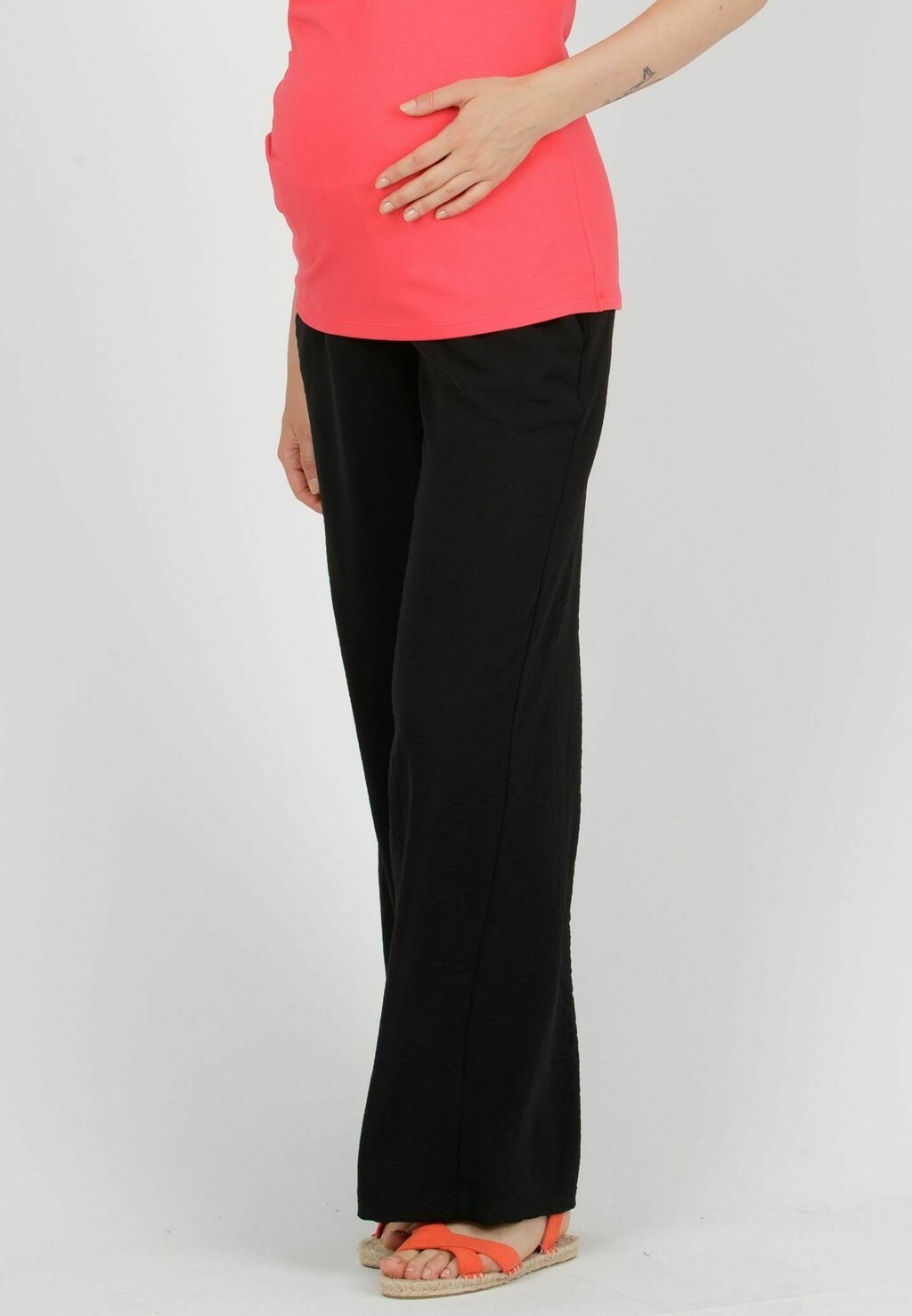 Брюки INES Attesa Maternity, черный
Брюки INES Attesa Maternity, черный