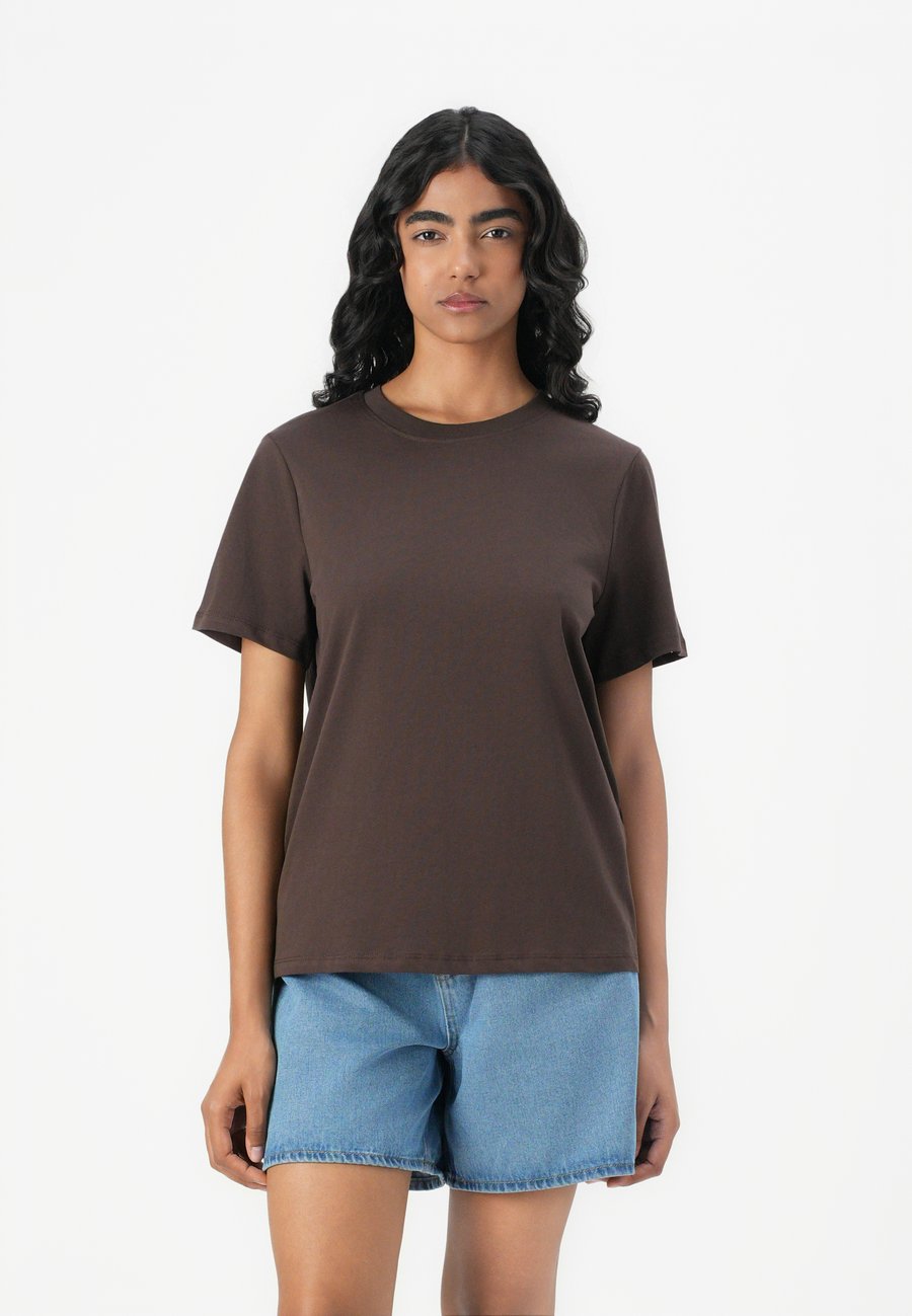 Футболка Pieces PCRIA SS SOLID TEE NOOS, Hot Fudge/Brown, Коричневый, Футболка Pieces PCRIA SS SOLID TEE NOOS, Hot Fudge/Brown
Футболка Pieces PCRIA SS SOLID TEE NOOS, Hot Fudge/Brown, Коричневый, Футболка Pieces PCRIA SS SOLID TEE NOOS, Hot Fudge/Brown
