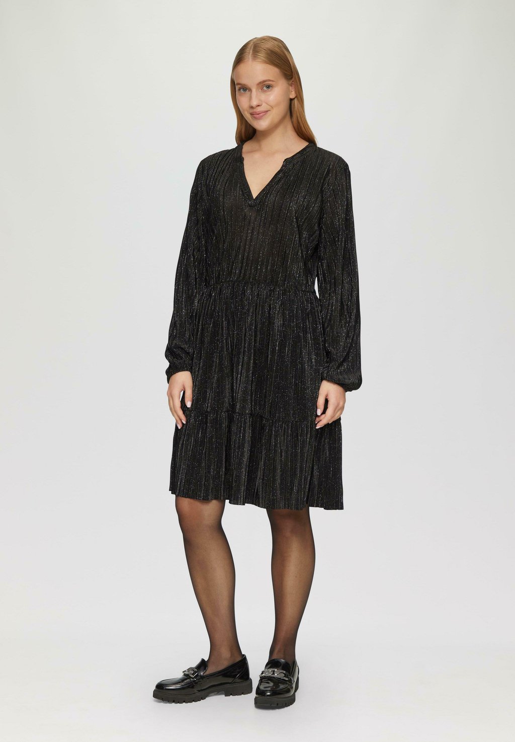 Повседневное платье s.Oliver, черный
Повседневное платье s.Oliver, черный