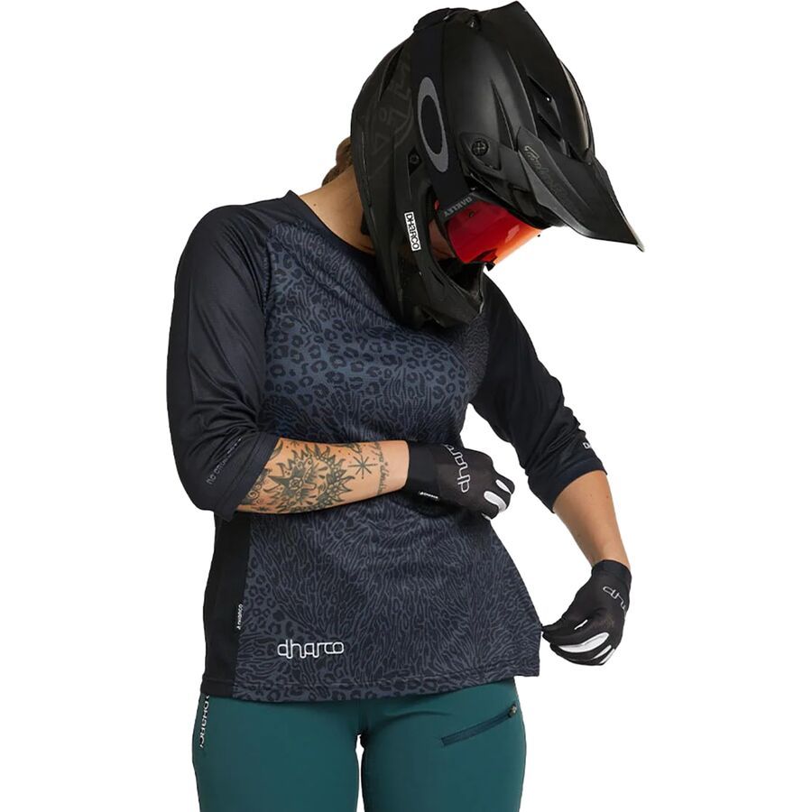 Футболка DHaRCO 3/4 Sleeve DHaRCO, Savannah
Футболка DHaRCO 3/4 Sleeve DHaRCO, Savannah