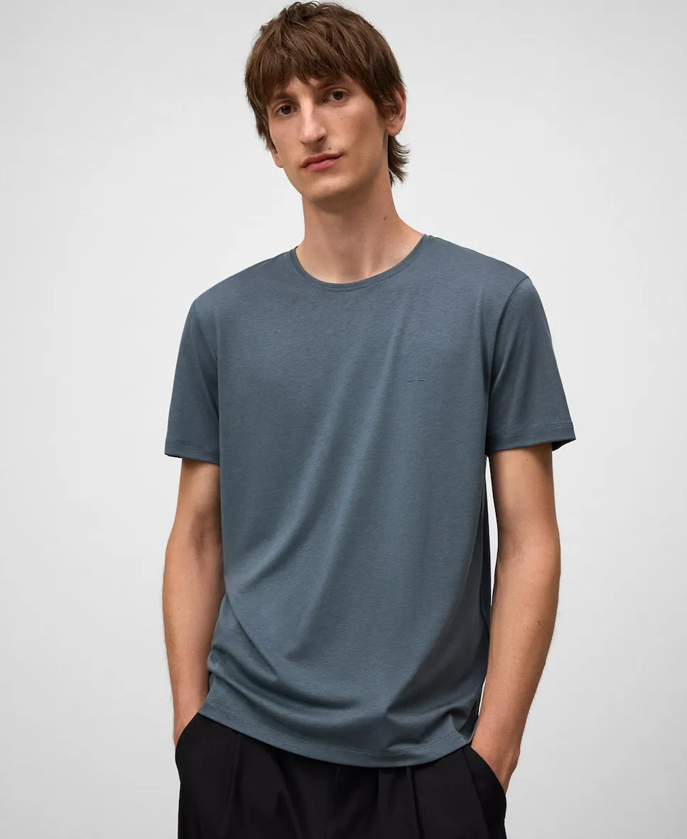 Мужская футболка классического кроя с коротким рукавом Adolfo Dominguez, синий
Мужская футболка классического кроя с коротким рукавом Adolfo Dominguez, синий