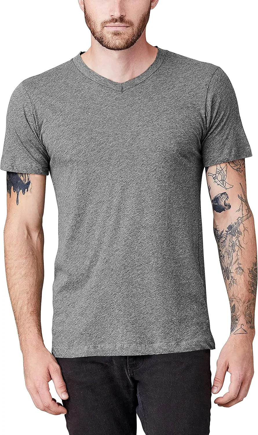 Футболка Ma Croix с V-образным вырезом и коротким рукавом
Футболка Ma Croix с V-образным вырезом и коротким рукавом