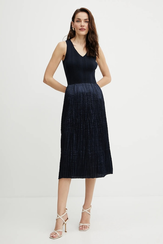 Платье Boss, темно-синий
Платье Boss, темно-синий