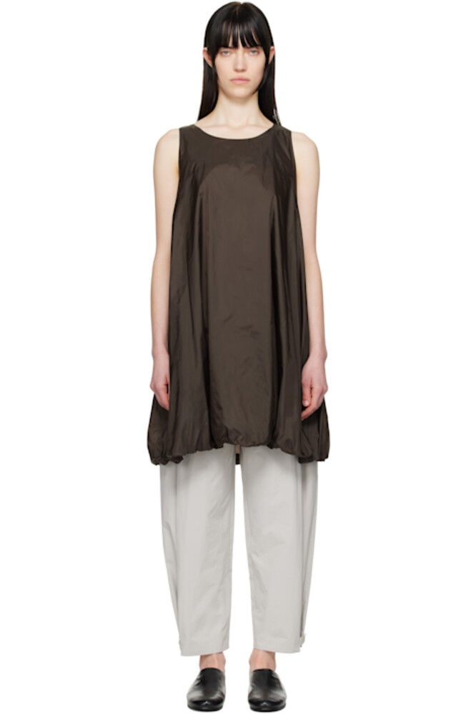 Коричневое нейлоновое объемное мини-платье AMOMENTO
Коричневое нейлоновое объемное мини-платье AMOMENTO