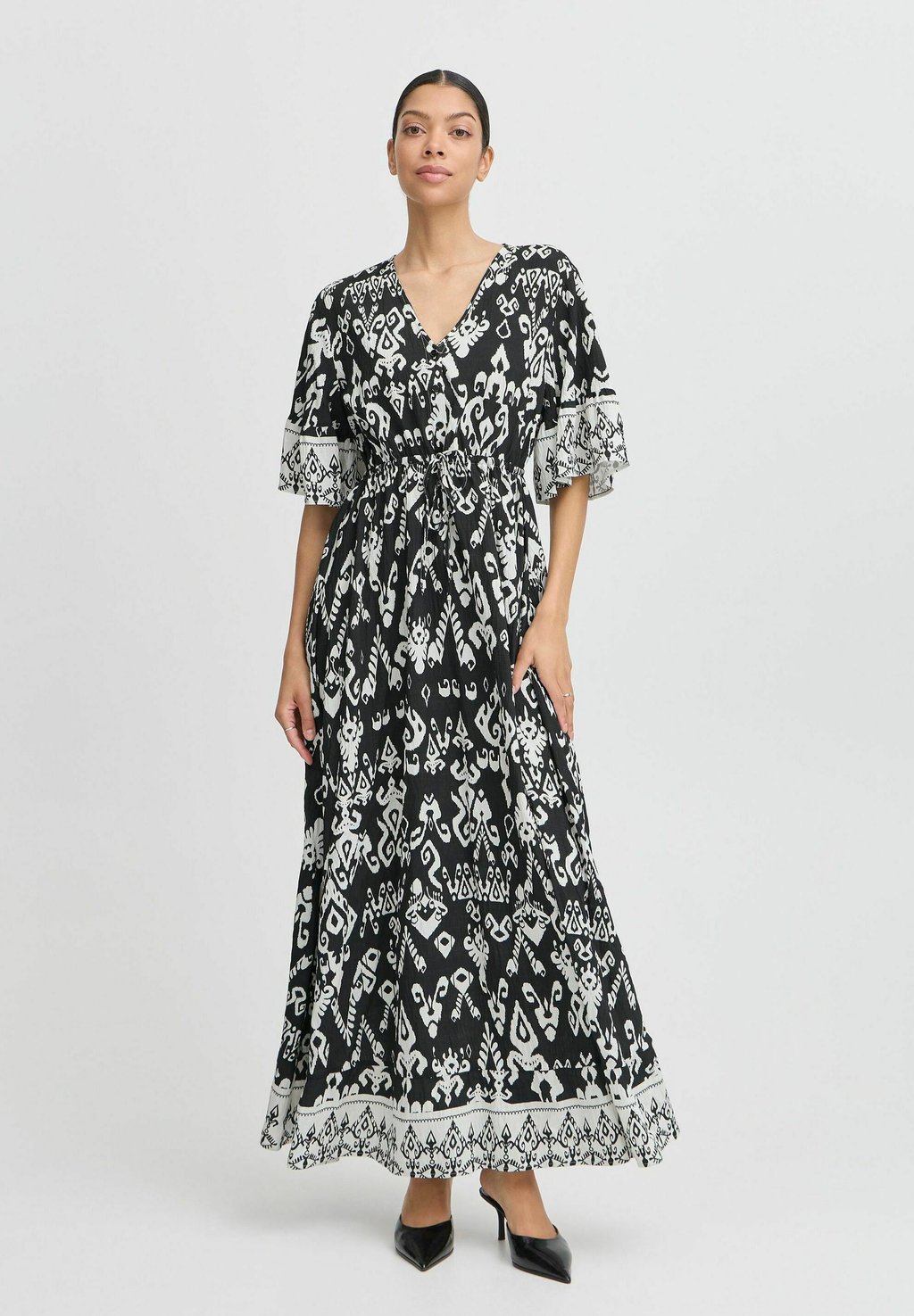 Платье макси JASMINA b.young by Zalando, черный
Платье макси JASMINA b.young by Zalando, черный