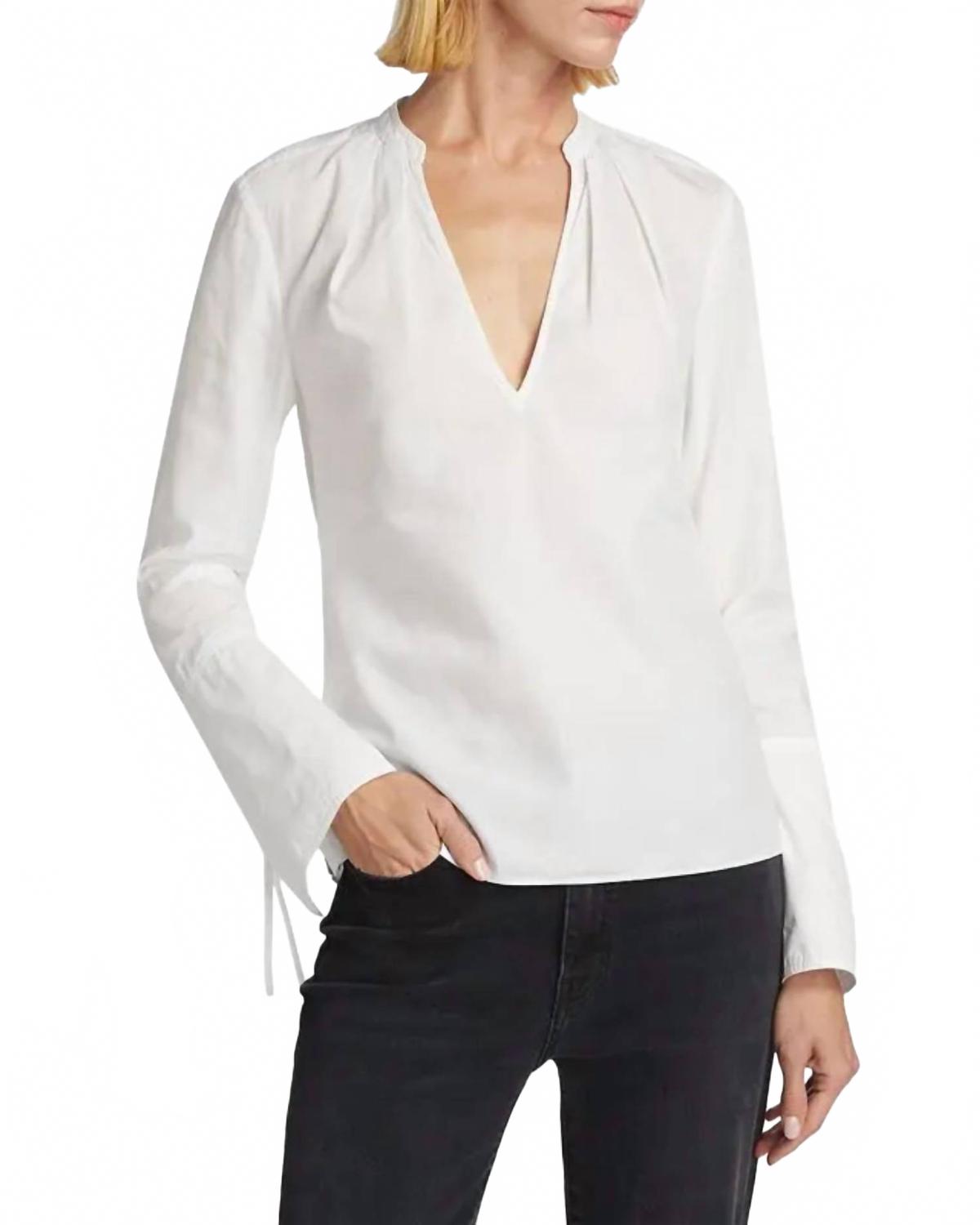 Лила блузка с V-образным вырезом в оптическом белом Derek Lam 10 Crosby
Лила блузка с V-образным вырезом в оптическом белом Derek Lam 10 Crosby