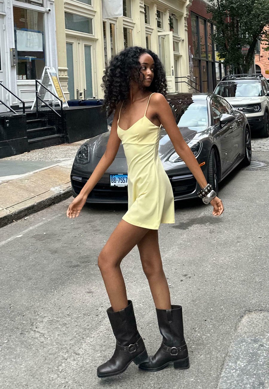 Платье Bershka Jersey dress, Yellow
Платье Bershka Jersey dress, Yellow