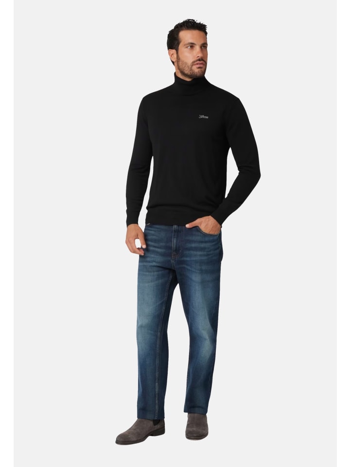 Пуловер Guess, черный
Пуловер Guess, черный