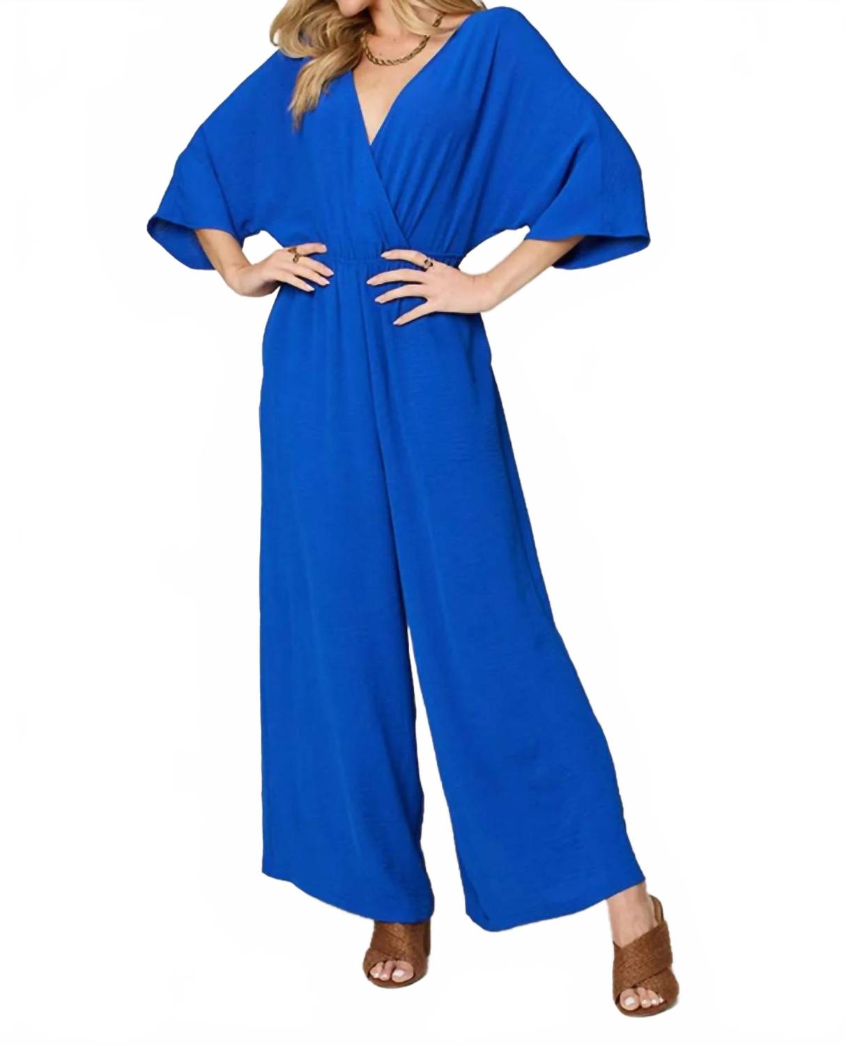 Свободный комбинезон с расклешенными штанинами Surplice в синем цвете Double Take
Свободный комбинезон с расклешенными штанинами Surplice в синем цвете Double Take