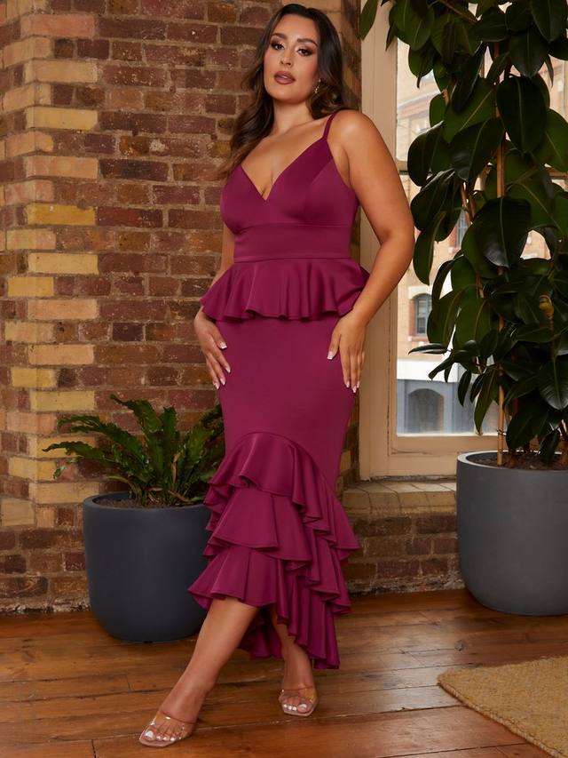 Облегающее миди-платье с рюшами Chi Chi London, цвет Berry
Облегающее миди-платье с рюшами Chi Chi London, цвет Berry