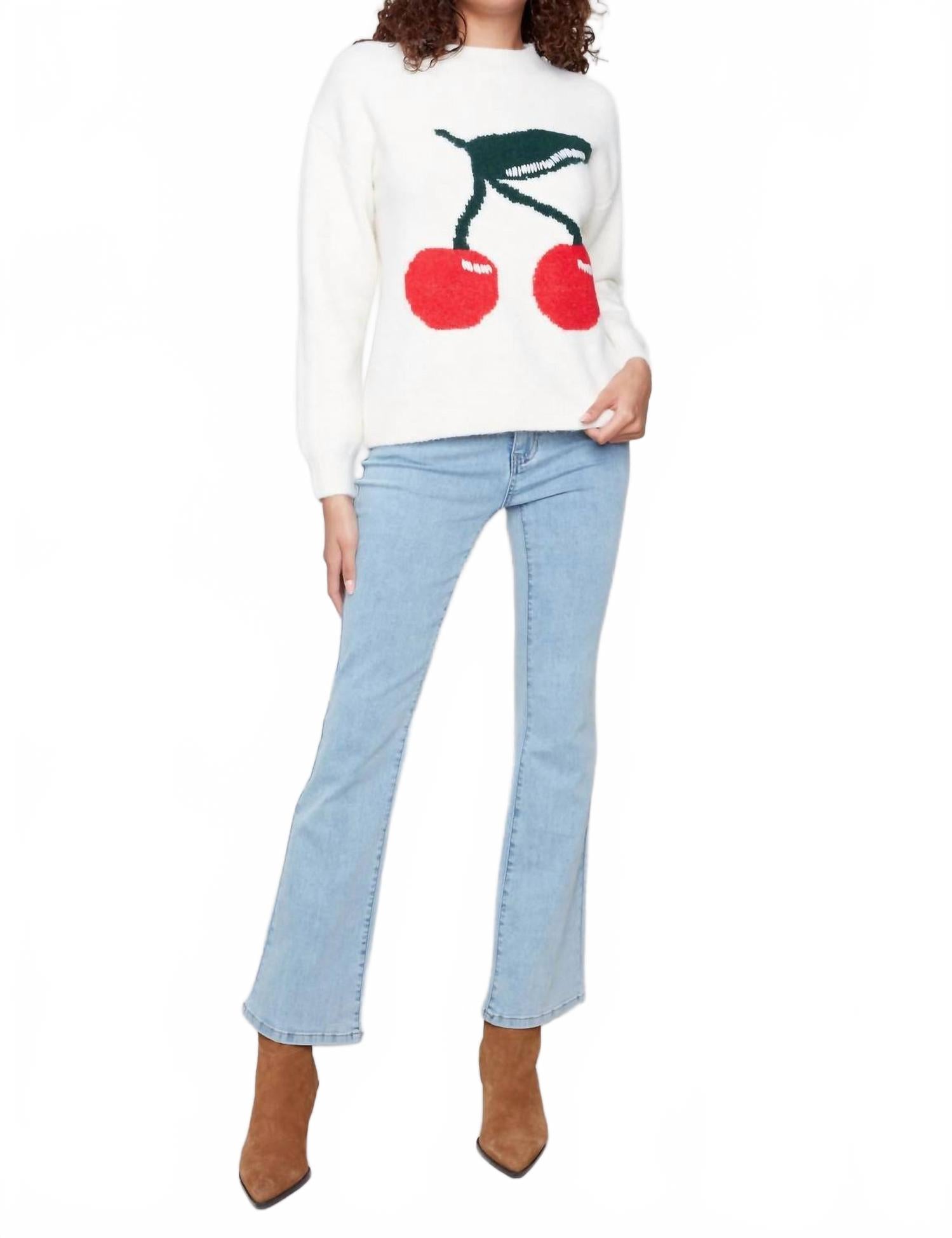 CHARLIE B Свитер «Вишня» кремового цвета
CHARLIE B Свитер «Вишня» кремового цвета