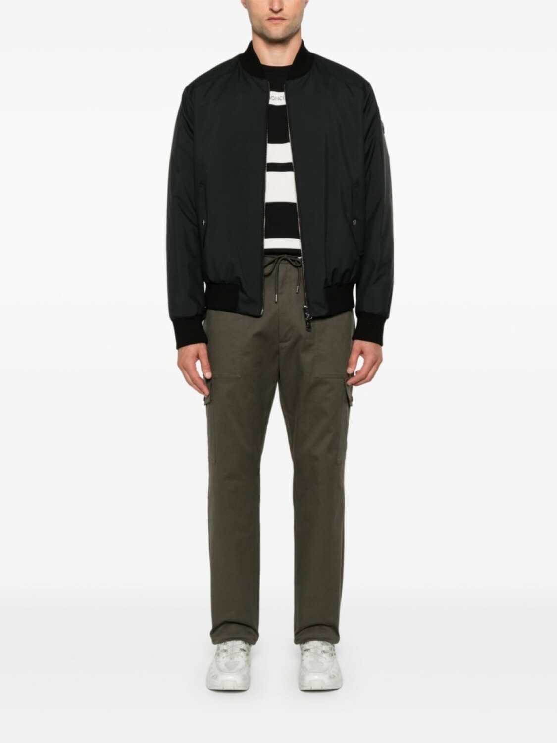 Moncler куртка Diounes, черный
Moncler куртка Diounes, черный