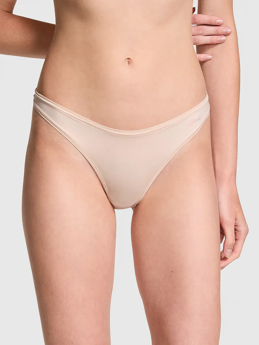 Базовые трусики-стринги стрейч Pink, цвет Marzipan
Базовые трусики-стринги стрейч Pink, цвет Marzipan