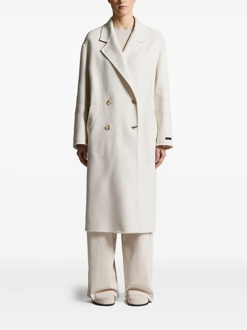 Двубортное шерстяное пальто Peserico, нейтральный
Двубортное шерстяное пальто Peserico, нейтральный