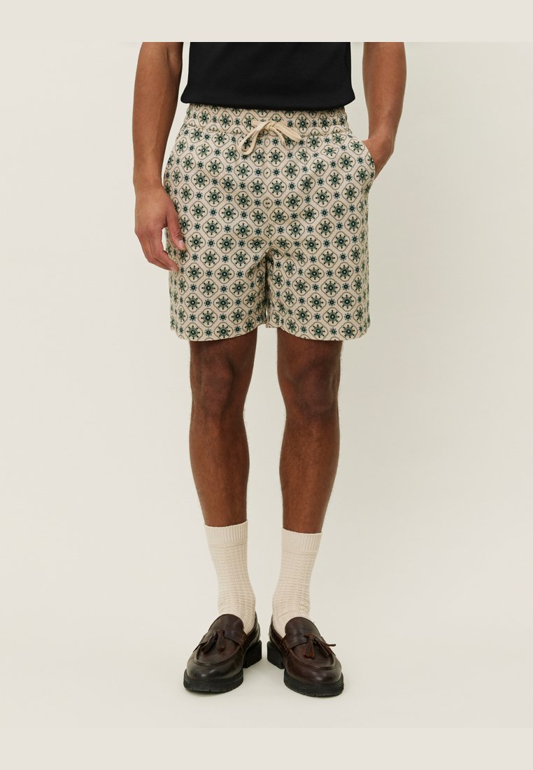 Шорты Les Deux, кремовый
Шорты Les Deux, кремовый