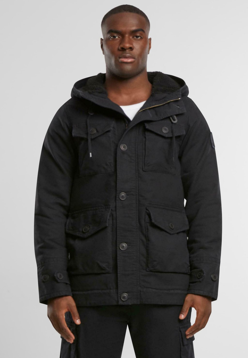 Зимнее пальто Forvert, черный
Зимнее пальто Forvert, черный