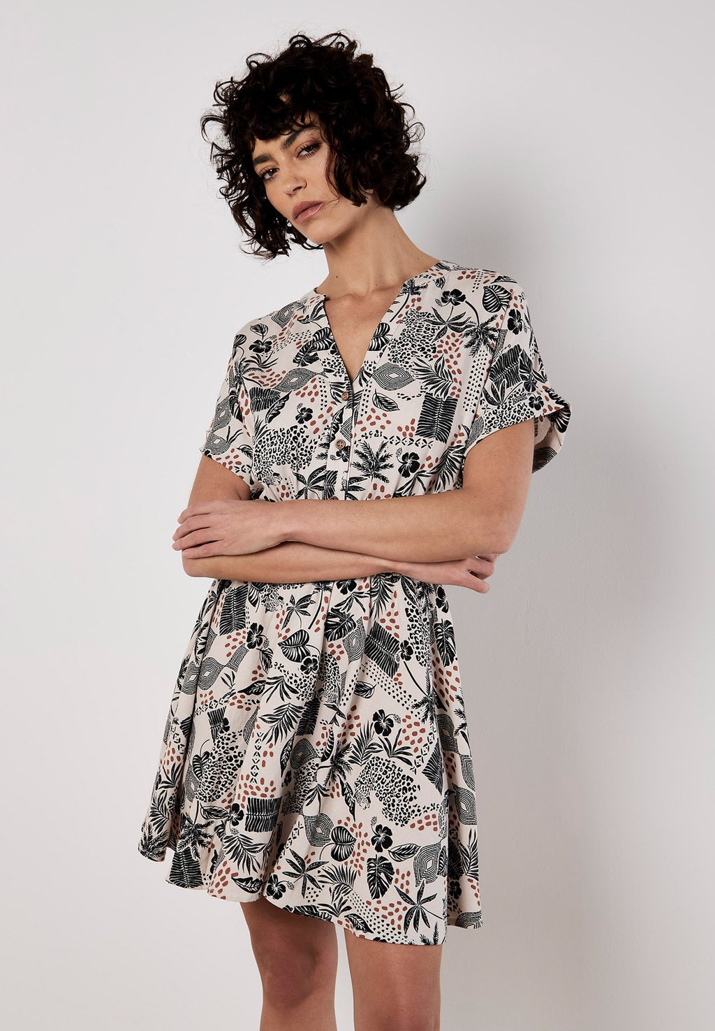 Повседневное платье Apricot, цвет Stone
Повседневное платье Apricot, цвет Stone