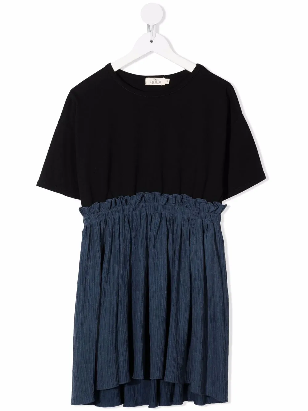 Платье с плиссированной юбкой Andorine, черный
Платье с плиссированной юбкой Andorine, черный