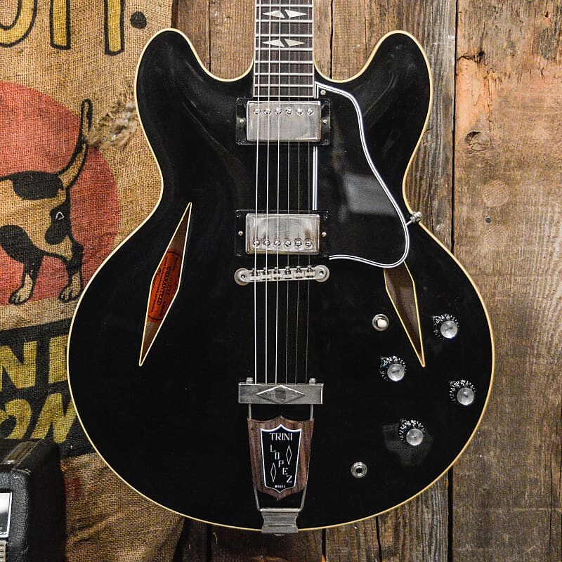Электрогитара Gibson Custom Shop '64 Trini Lopez Standard Reissue Ebony VOS 
Электрогитара Gibson Custom Shop '64 Trini Lopez Standard Reissue Ebony VOS
