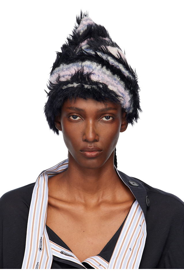 Kiko Kostadinov Разноцветная вязаная шапка с шевронным узором
Kiko Kostadinov Разноцветная вязаная шапка с шевронным узором