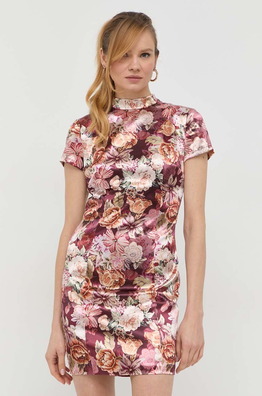 Платье Guess, мультиколор
Платье Guess, мультиколор