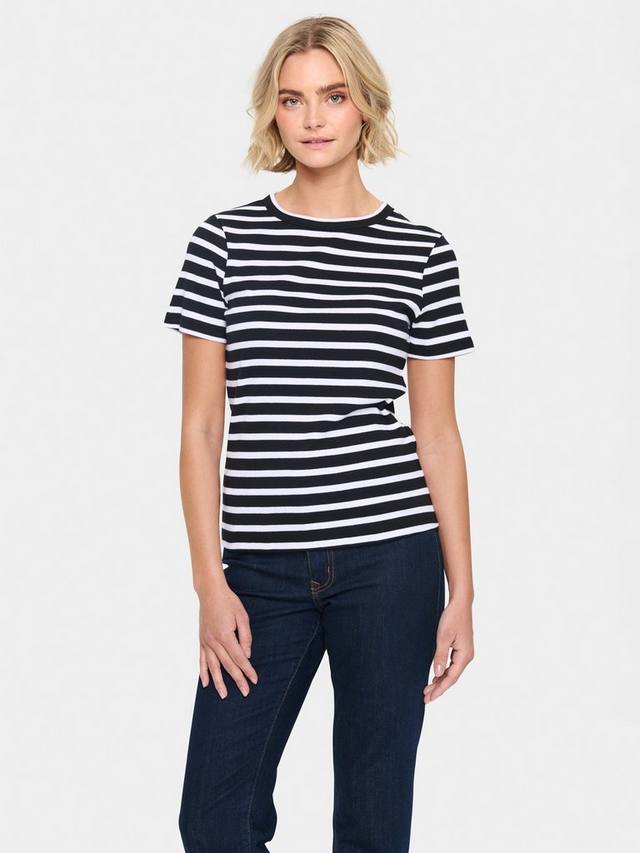 Богатая футболка из органического хлопка в полоску aster Saint Tropez, черный/белый
Богатая футболка из органического хлопка в полоску aster Saint Tropez, черный/белый