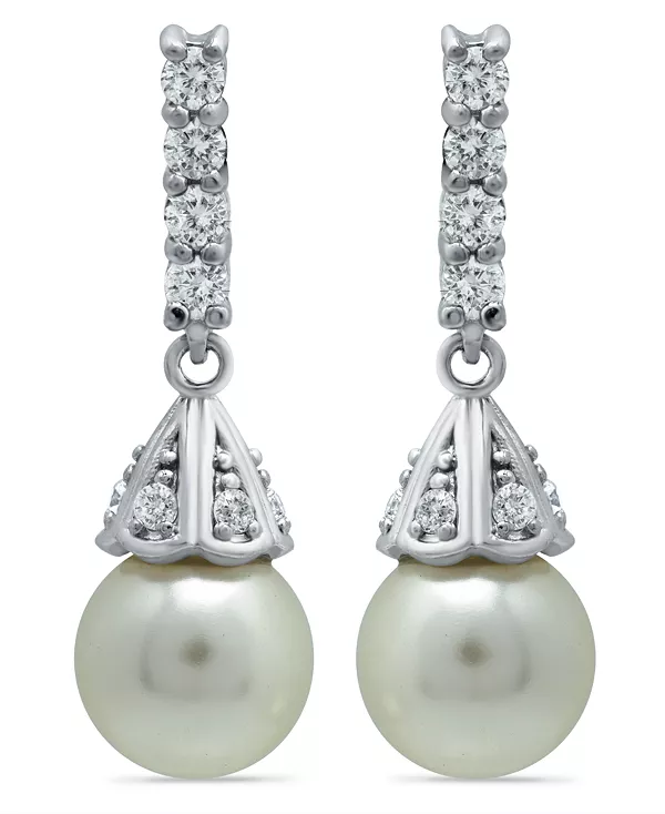 Винтажные серьги-подвески в форме пирамиды с имитацией жемчуга и кубическим цирконием, выполненные из посеребренной пластины Macy'S, silver
Винтажные серьги-подвески в форме пирамиды с имитацией жемчуга и кубическим цирконием, выполненные из посеребренной пластины Macy'S, silver