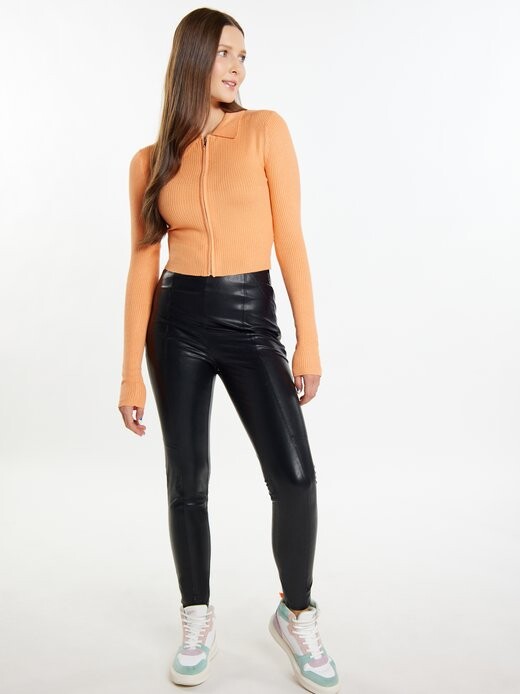 Укороченный кардиган Mymo, оранжевый
Укороченный кардиган Mymo, оранжевый