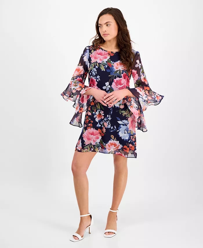 Маленькое платье с цветочным принтом и расклешенными рукавами-колокольчиками Connected, синий
Маленькое платье с цветочным принтом и расклешенными рукавами-колокольчиками Connected, синий