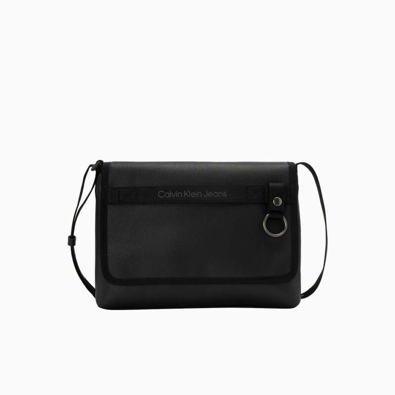 Сумка мужская Calvin Klein Jeans с надписью, черный
Сумка мужская Calvin Klein Jeans с надписью, черный