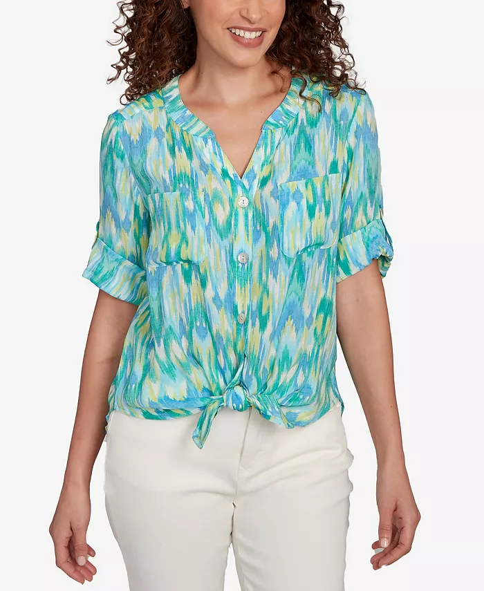 Топ Petite Paradise Ikat с завязкой на пуговицах и V-образным вырезом Ruby Rd., мультиколор 
Топ Petite Paradise Ikat с завязкой на пуговицах и V-образным вырезом Ruby Rd., мультиколор